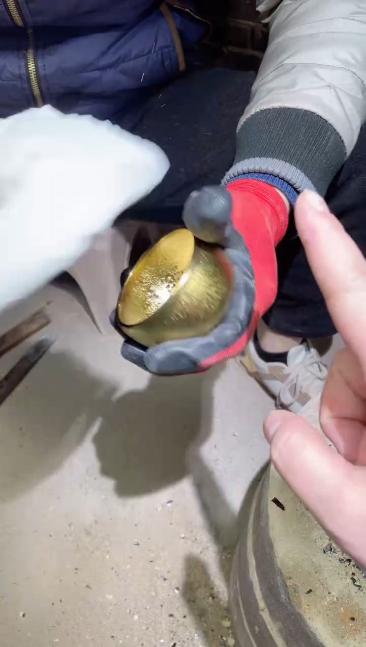 【闪购商品】瓷茶盏|满钻金钵（配礼盒+证书）