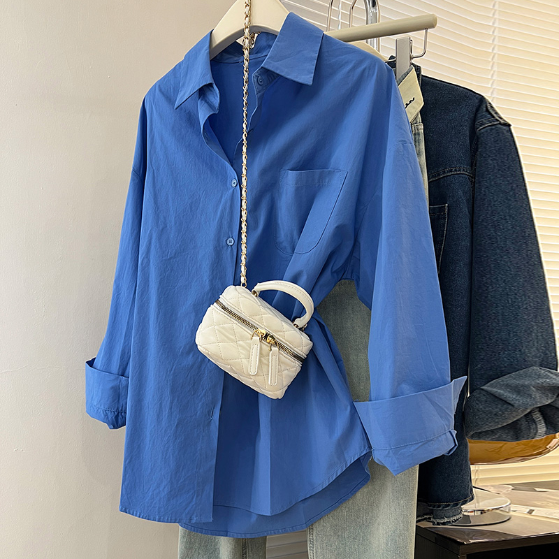 早秋蓝色衬衫女春秋内搭叠穿韩系慵懒风蓝色时尚百搭气质衬衣开衫