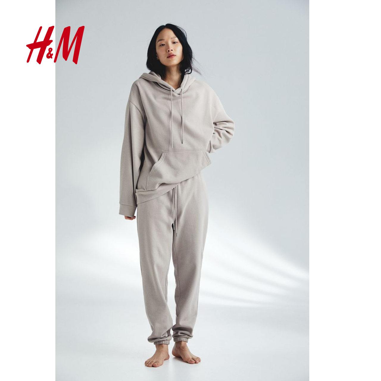 HM女装2025秋季女款美式长袖休闲宽松纯色套头卫衣连帽衫0456163