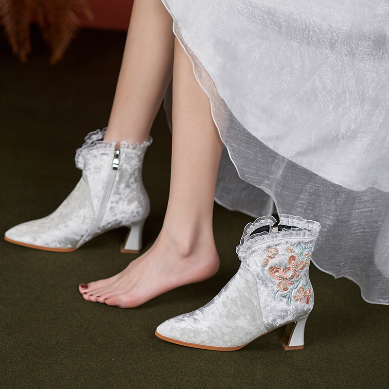 LSWD国风原创复古旗袍女靴新中式粗跟高跟短筒绣花女靴 3518