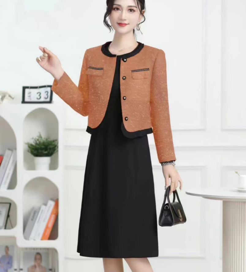 92108#【木兮兮专属】2026年秋冬季气质减龄显瘦时尚轻奢两件套装女