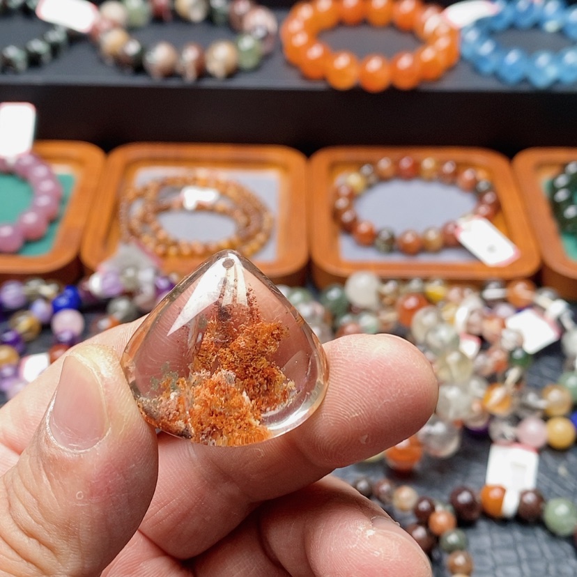 【闪购商品】水晶颈饰未镶嵌