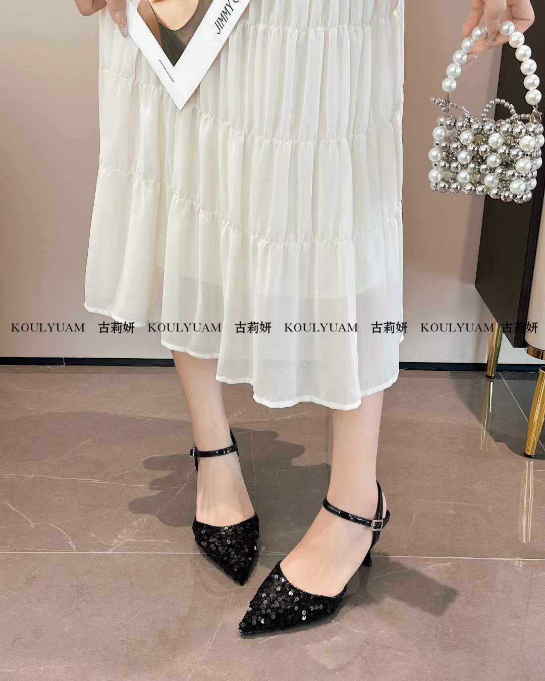 88-326后空2024春夏新款包头凉鞋方头细跟单鞋漆皮商场款高跟鞋