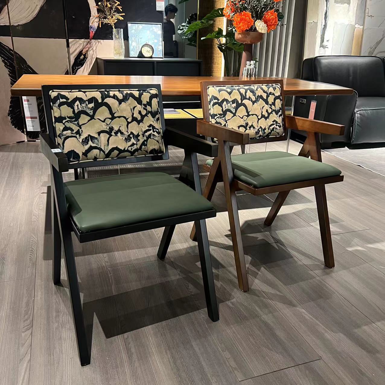 昌迪加尔餐椅中古风轻奢高端简约设计师款实木餐椅成套家具