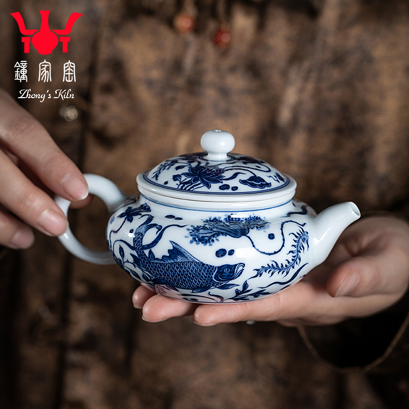 钟家窑青花瓷茶壶 柴窑青花景德镇手工手绘经典鱼藻纹功夫泡茶壶