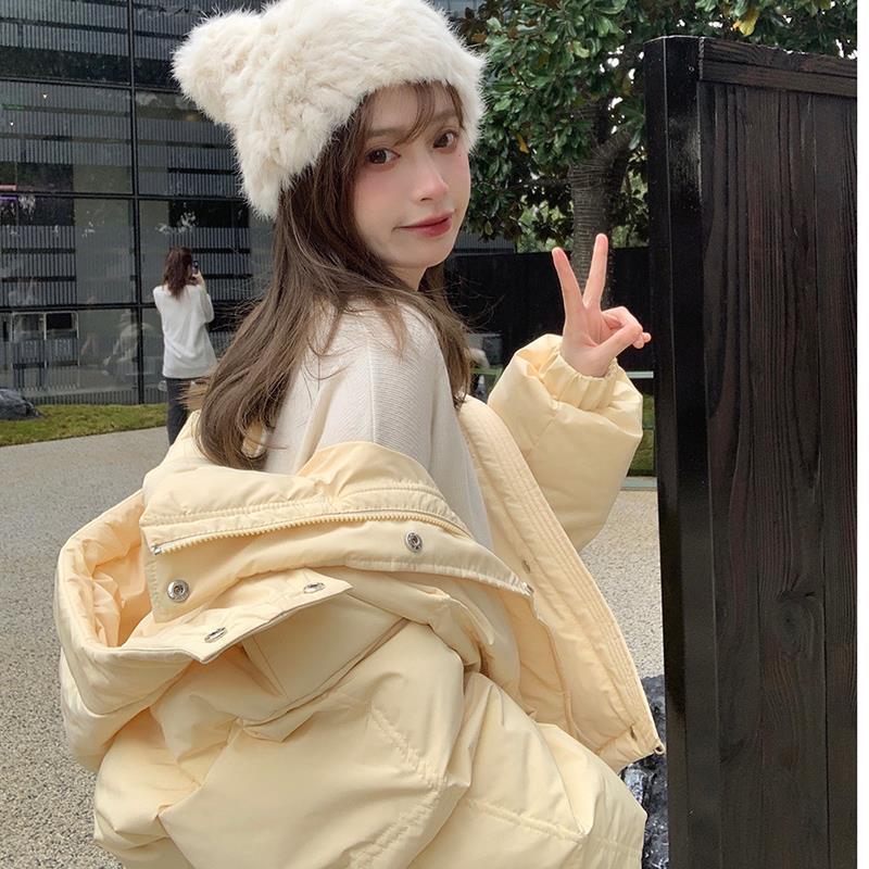 雪中飞连帽羽绒服女2023年新款短款小个子面包服奶黄色韩版宽松冬