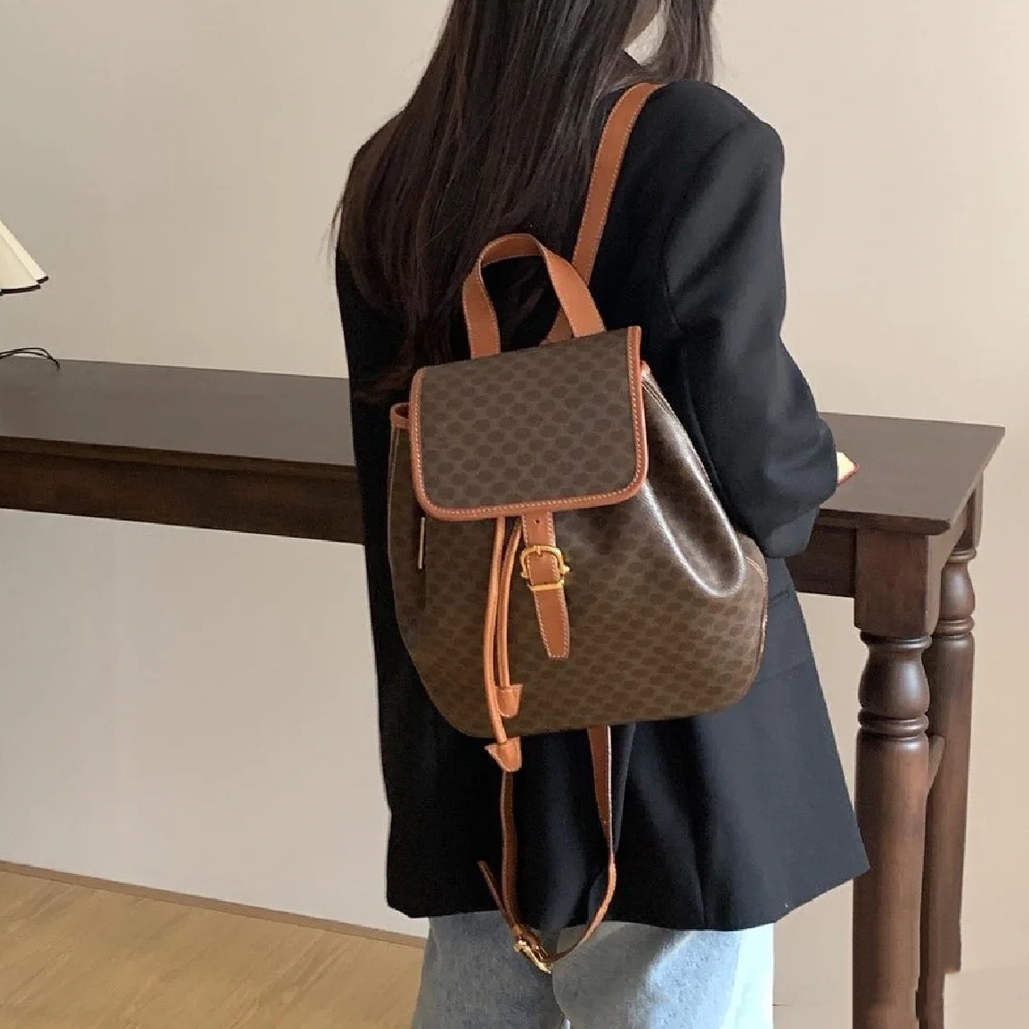 95新 Celine/思琳 经典老花抽绳双肩包