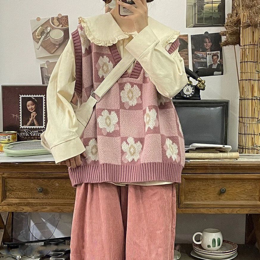 两件套装春秋新款针织毛衣马甲叠穿背心设计感高级小个娃娃领衬衫