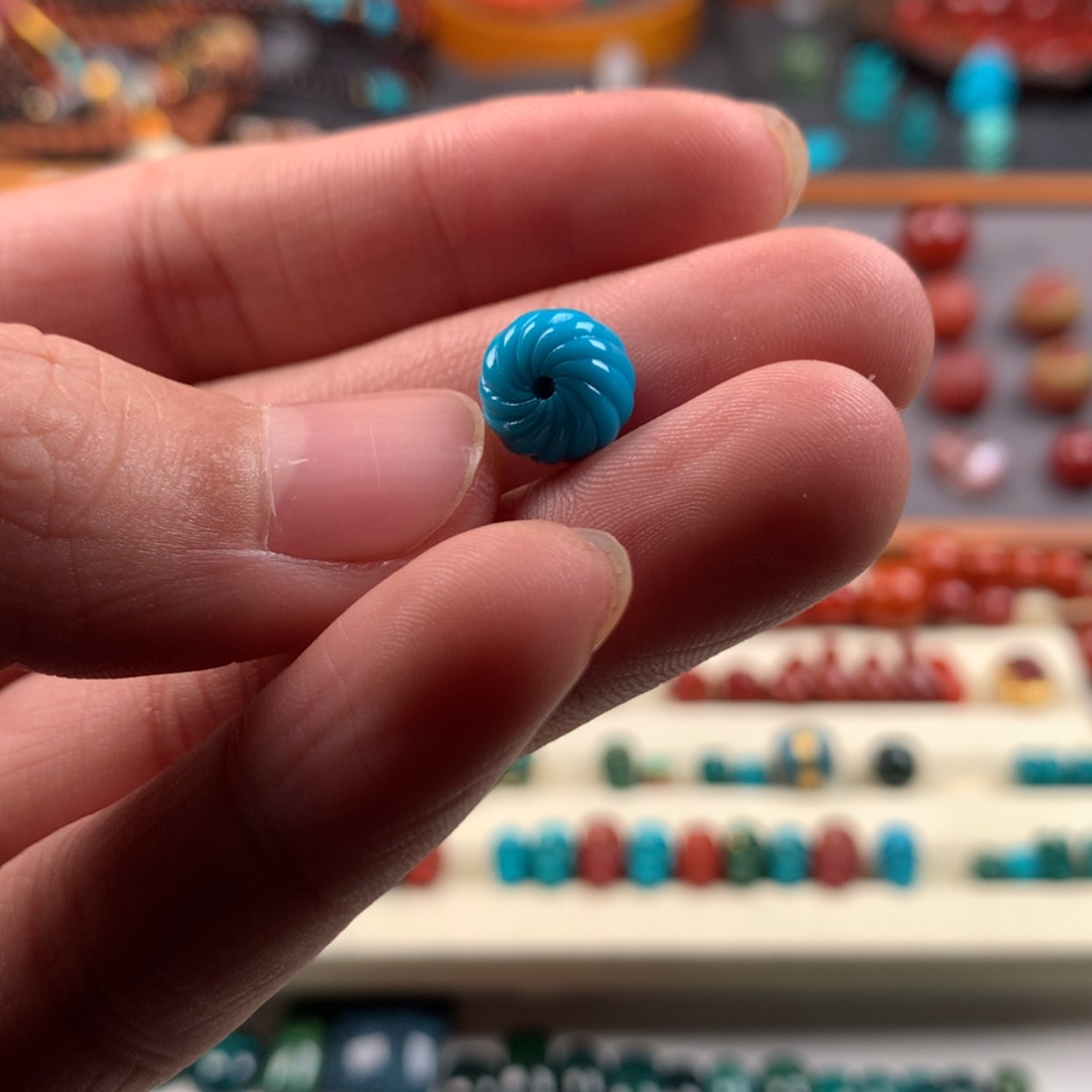 【闪购商品】绿松石颈饰未镶嵌抖*逗