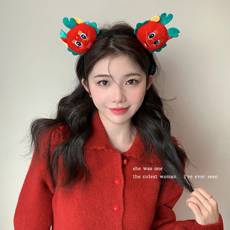 新年红色龙角发箍女款2024新款秋冬儿童头箍发捆饰品配饰发饰头饰