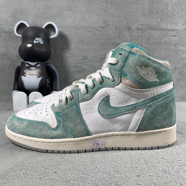 二手40码 Air Jordan 1 休闲鞋 Turbo 绿麂皮 帮划痕 公价1899