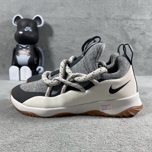 二手36.5码 Nike City Loop 休闲鞋 白蓝 底黄渍 无盒 公价266