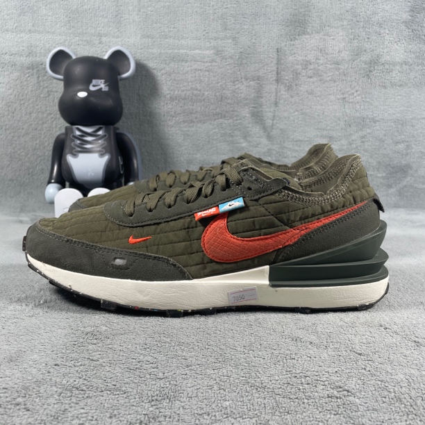 二手43码 Nike Waffle One 跑鞋 橄榄绿 无盒 公价579