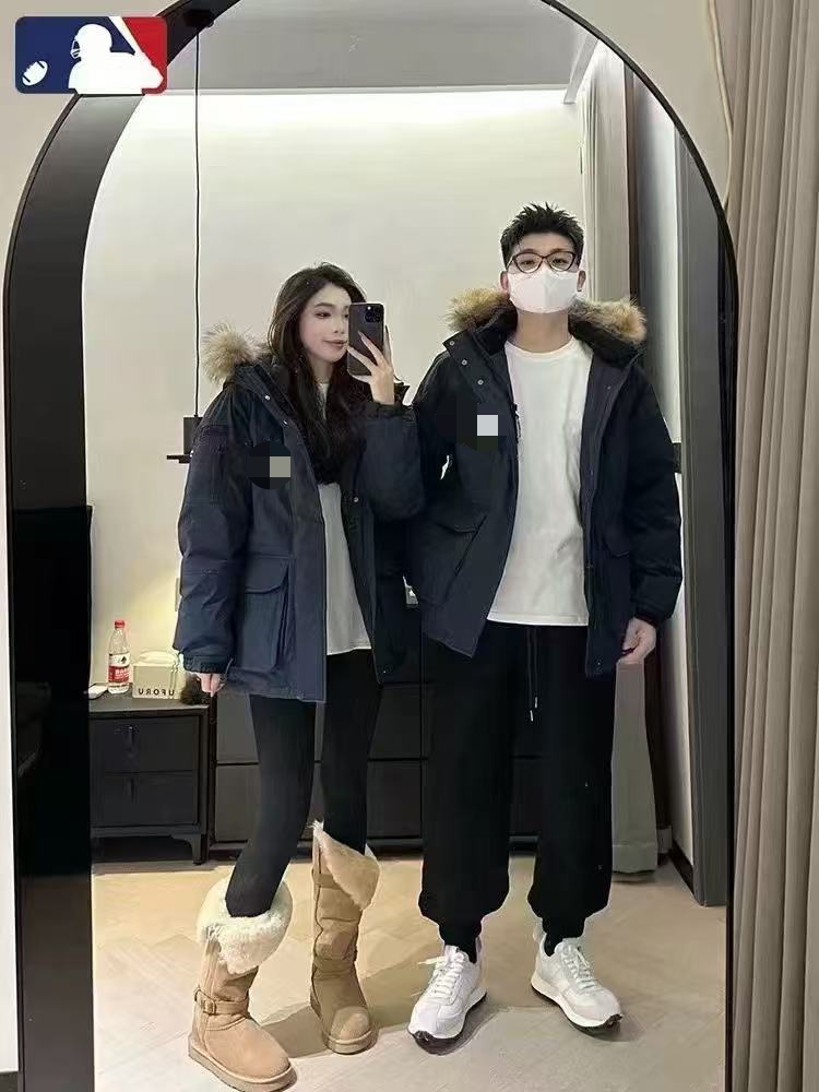 工装派克棉服女2024新款冬季中长款收腰女款派克服保暖棉外套。