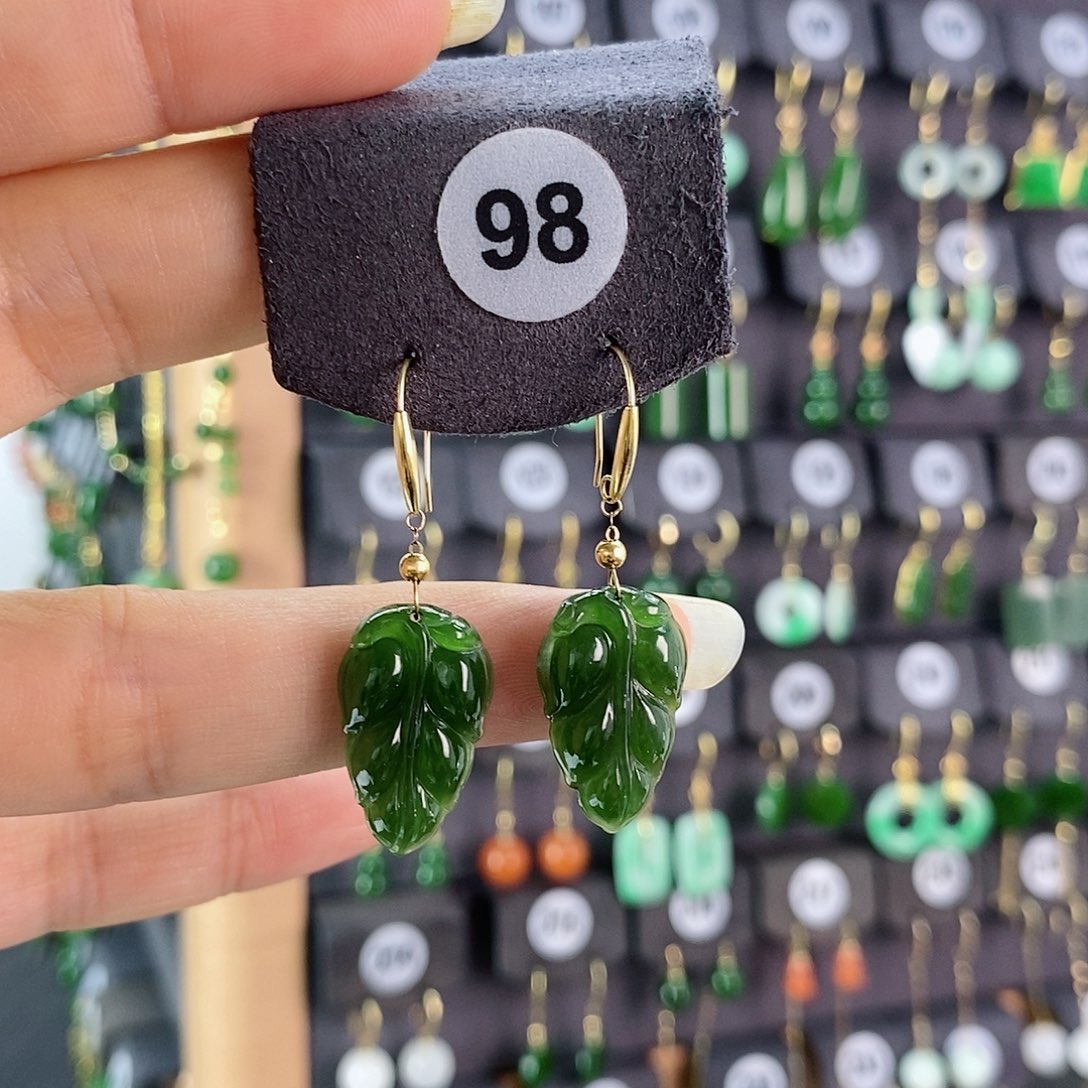 【闪购商品】和田玉耳饰18K金镶嵌