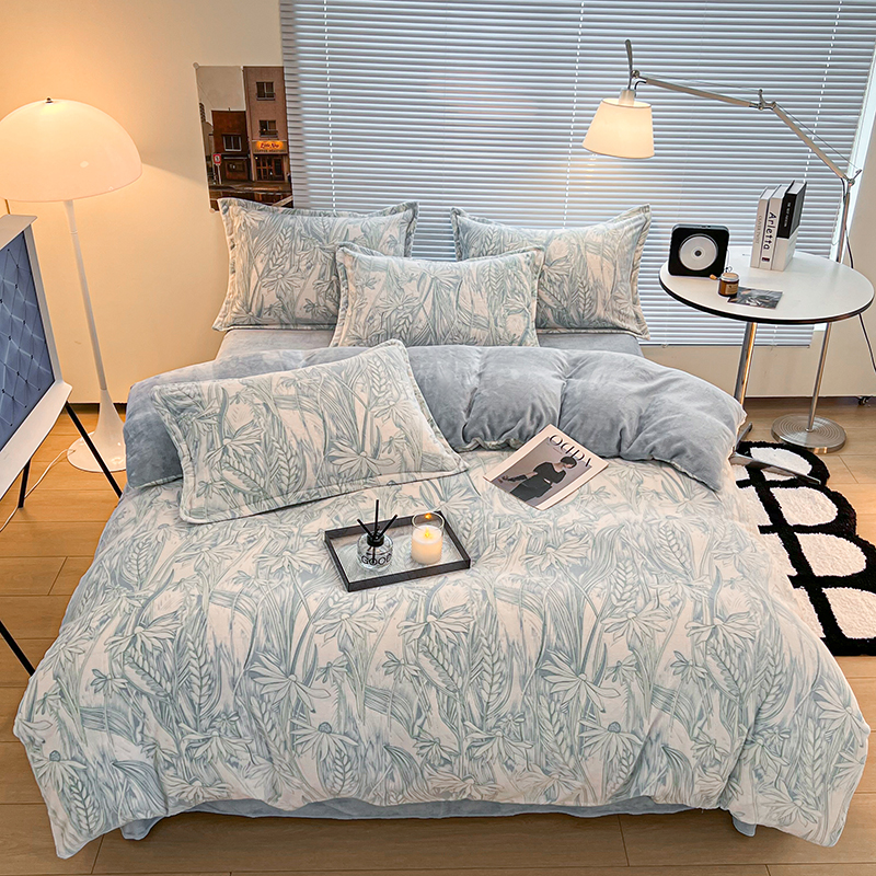 新款A类母婴级宝宝绒立体浮雕牛奶绒加厚保暖亲肤四件套轻奢加绒2