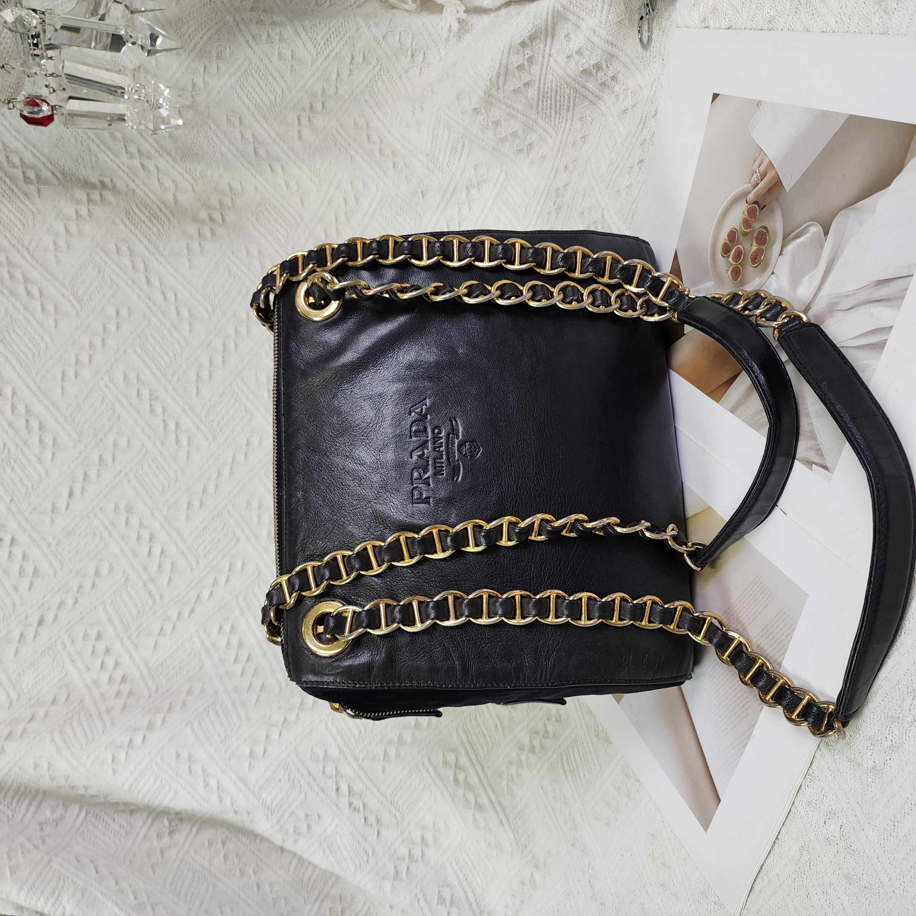 95新 Prada/普拉达 皮穿链单肩斜挎包