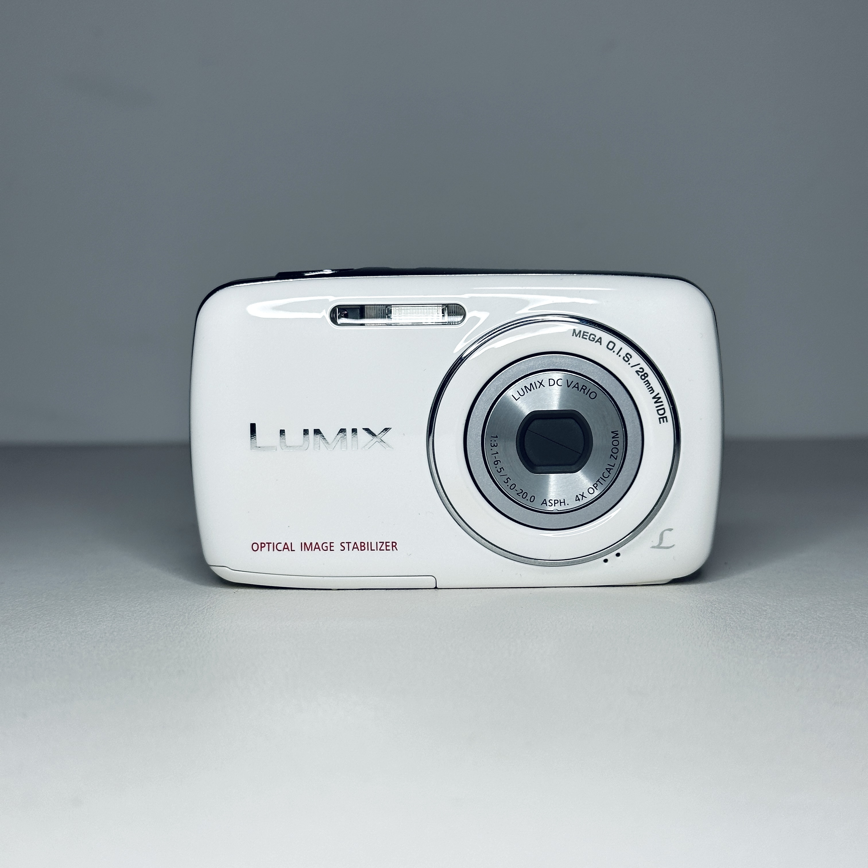 95新 Panasonic/松下 s1中文1400w像素3倍精品成色相机ccd