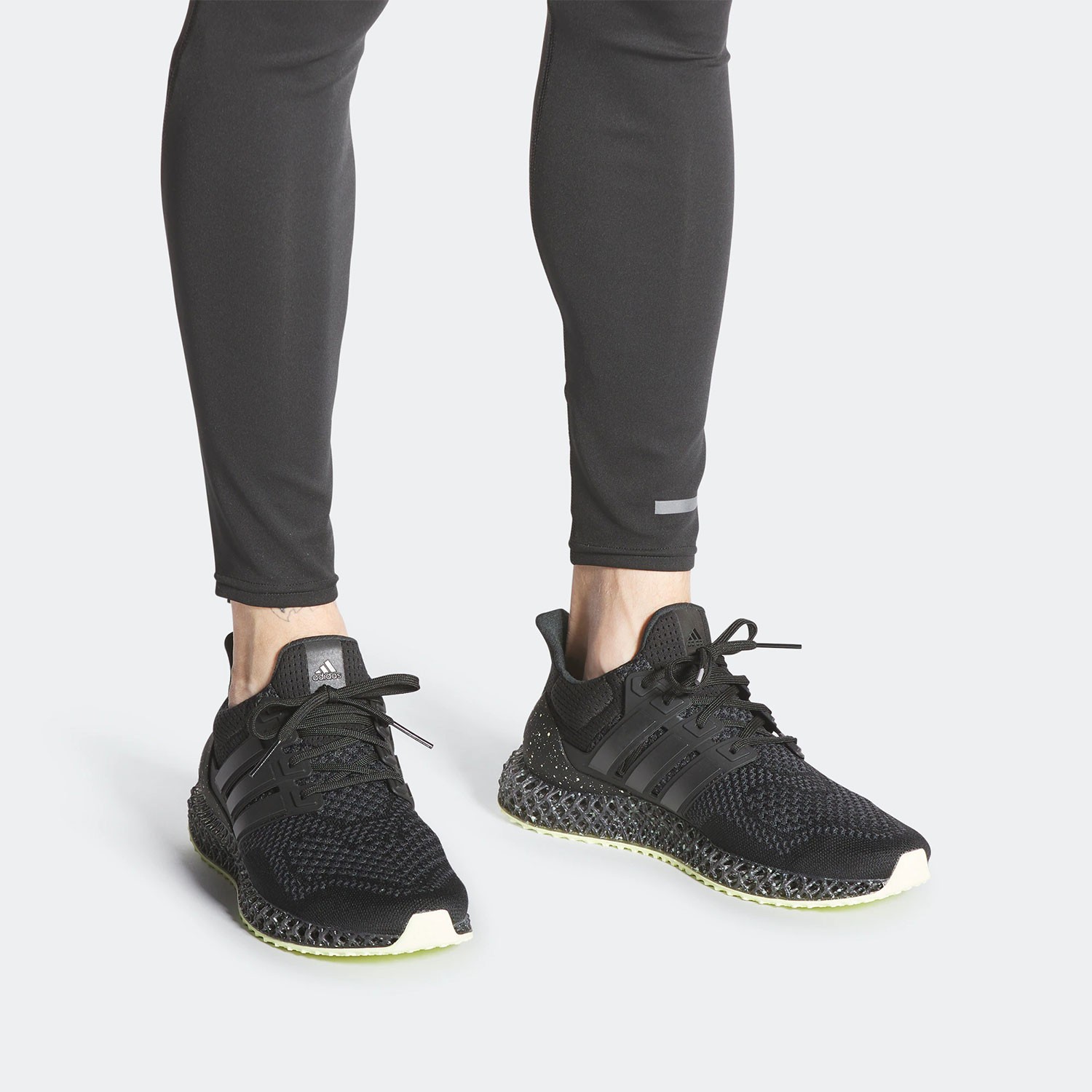 Adidas/阿迪达斯正品Ultra 4D 男子运动耐磨透气跑步鞋HP9732