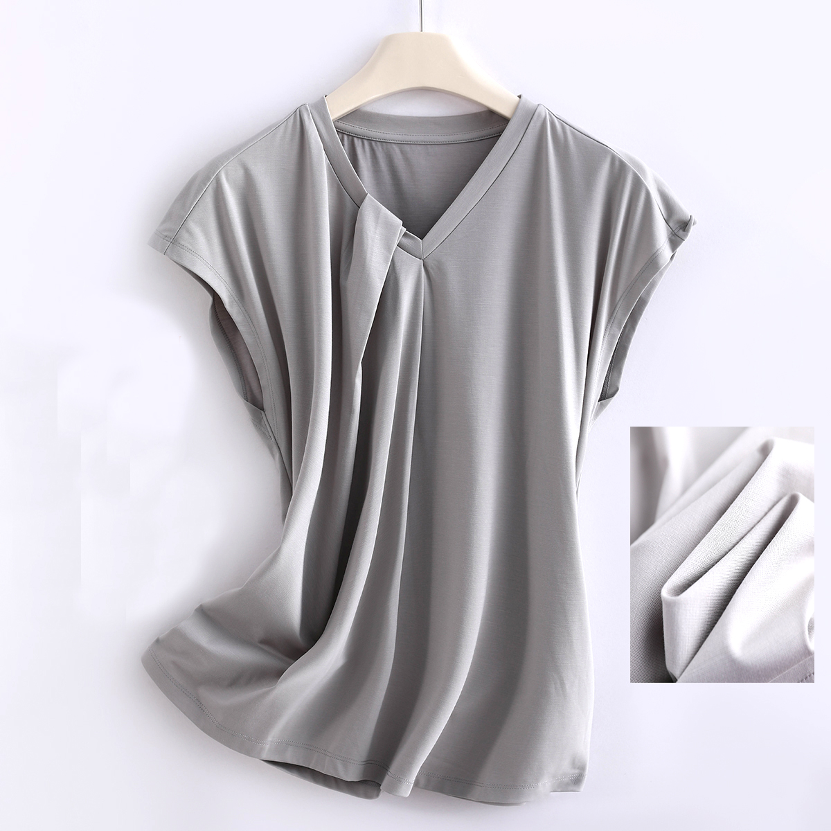 55912软糯亲肤！气质纯色V领修身t恤女夏季时尚百搭夏天设计感上衣