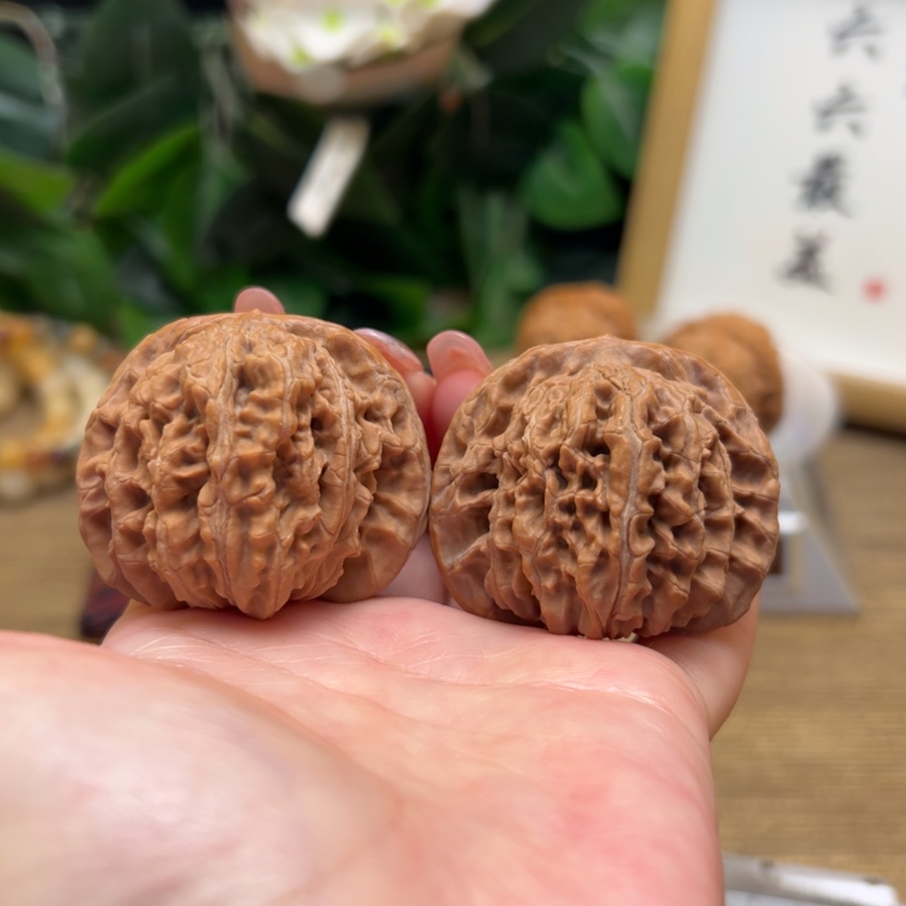 【闪购商品】文玩核桃把件44四座楼