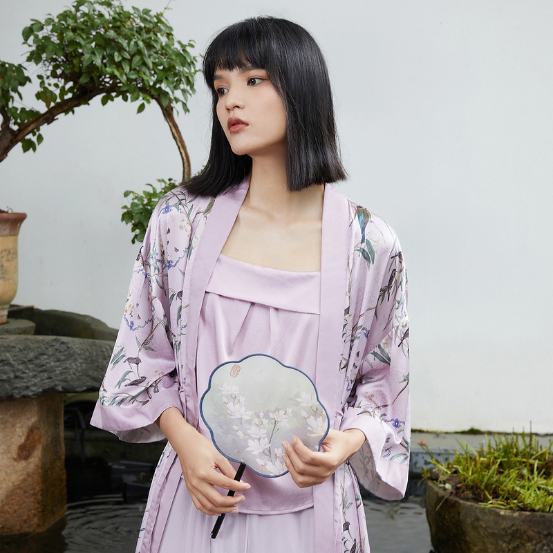 AIMER/爱慕【晓梦】薄款宽松短款吊衣印花夏季系带上衣AM457481