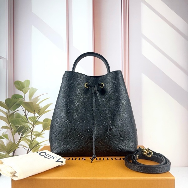 妃鱼/95新/路易威登/Louis Vuitton/单肩包/市场价21200