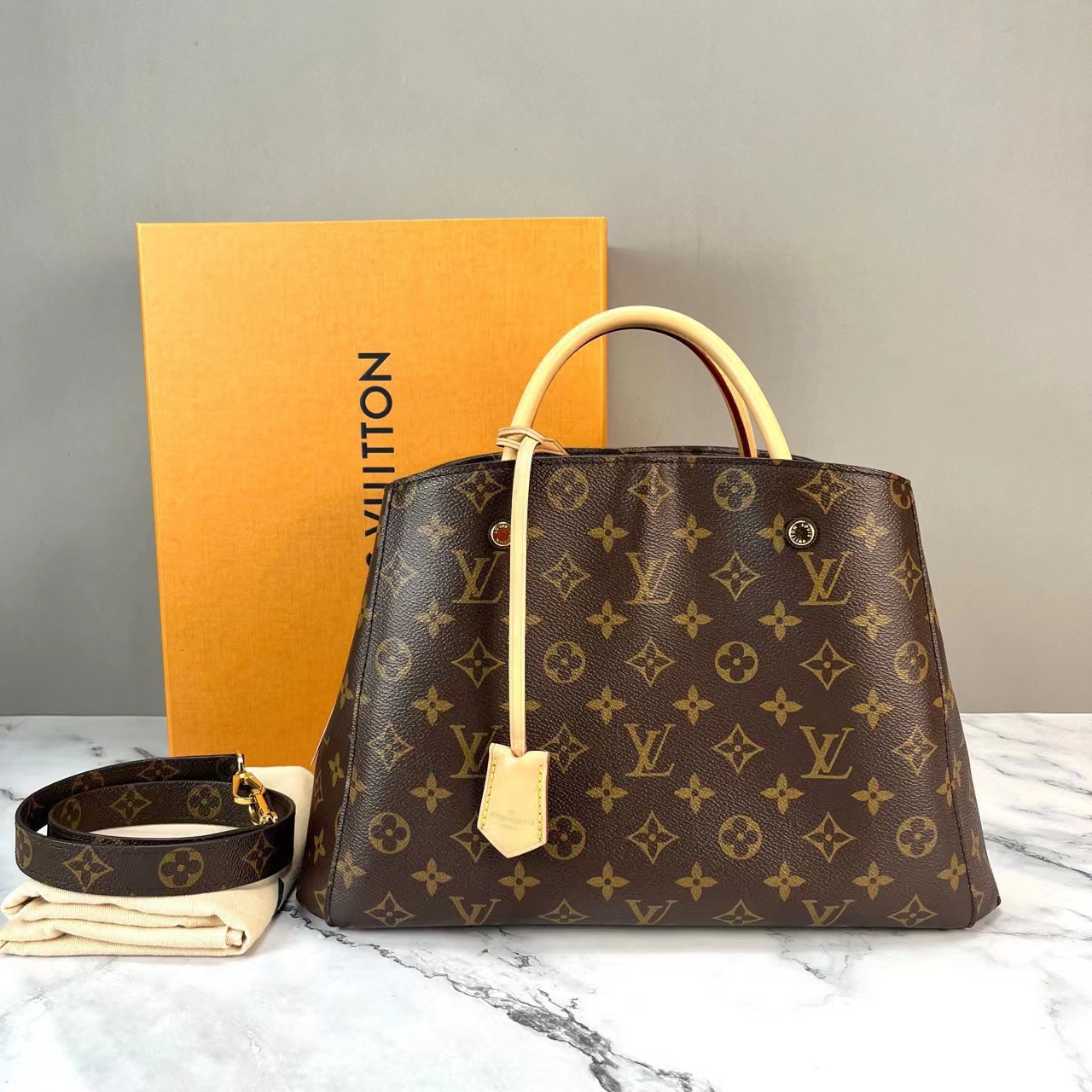 95新  妃鱼/95新/路易威登/Louis Vuitton/手提包/市场价22900