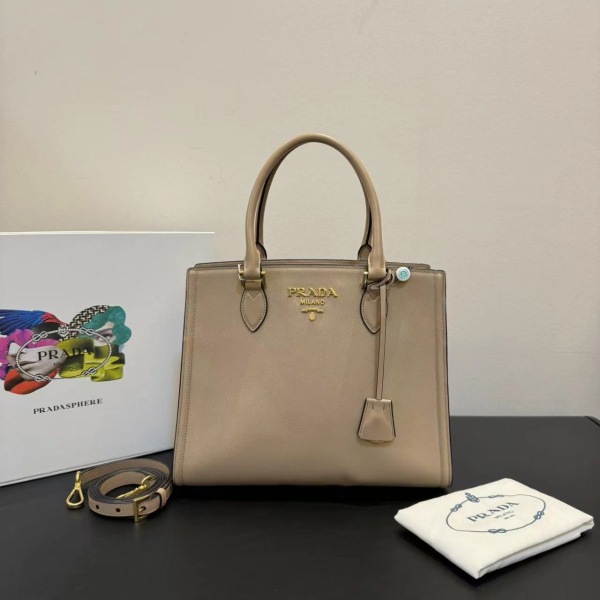 妃鱼/95新/普拉达/Prada/单肩包/市场价33600