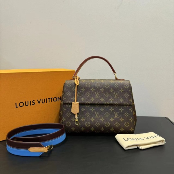 妃鱼/95新/路易威登/Louis Vuitton/单肩包/市场价23800