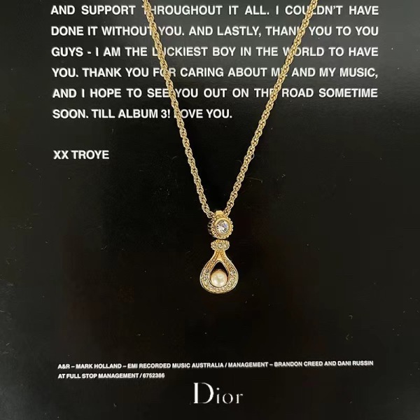 妃鱼/95新/迪奥/Dior/项链/市场价8800