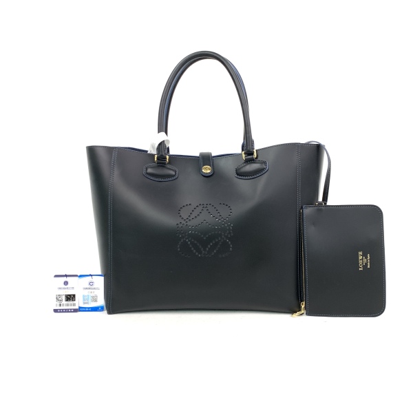 妃鱼/95新/罗意威/LOEWE/手提包/市场价11500