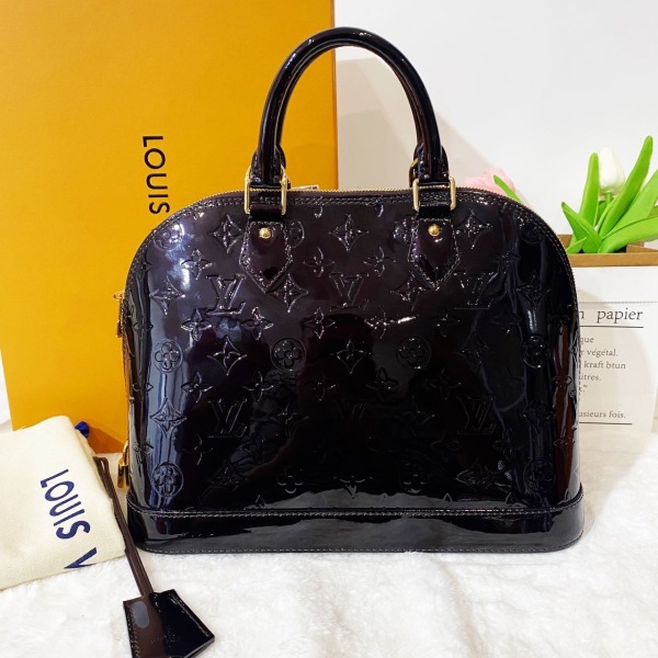 妃鱼/95新/路易威登/Louis Vuitton/手提包/市场价20000