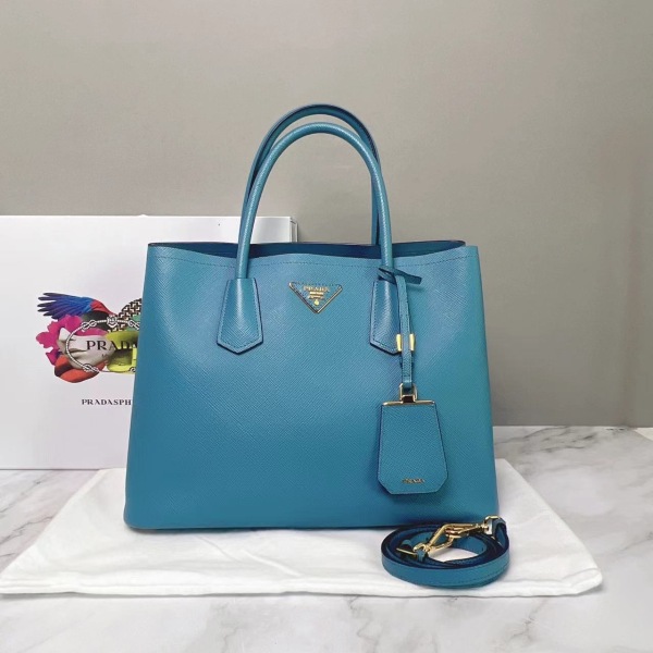 妃鱼/95新/普拉达/Prada/手提包/市场价28000