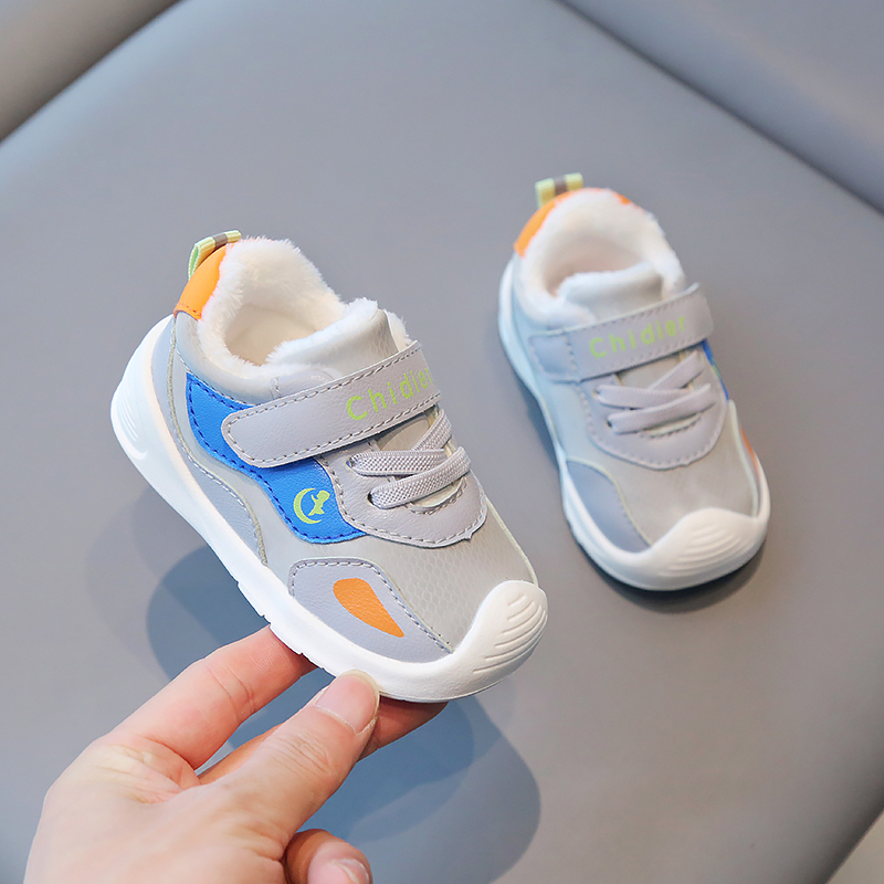 冬季加绒小童鞋1-3岁软底学步鞋男女宝宝皮面机能鞋儿童防滑鞋子