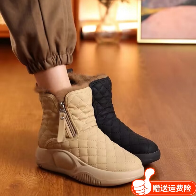 红蜻蜓牌大码女鞋宽脚肥皮毛一体雪地靴加绒加厚底棉靴面包棉鞋子