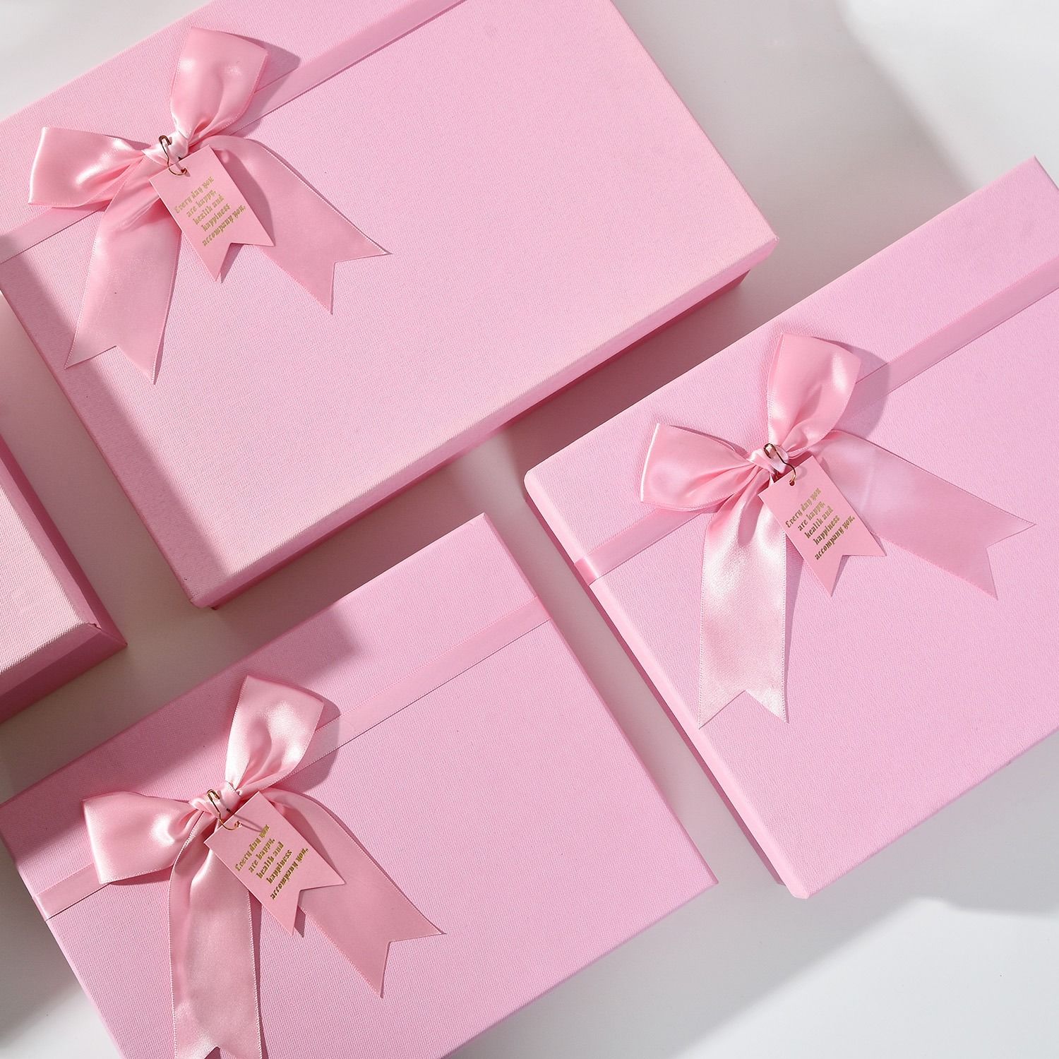 礼物盒粉色空盒化妆品包装盒口红香水生日盒子六一儿童节惊喜礼盒