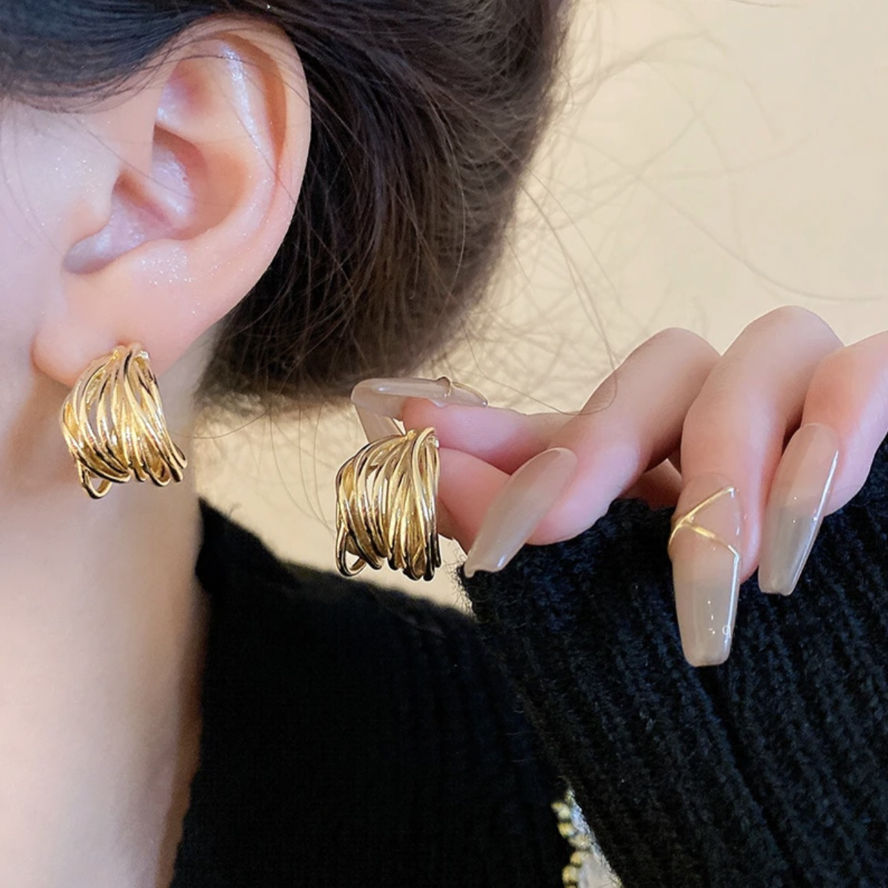 铜合金耳饰 精致轻奢时尚百搭耳钉金属冷淡风耳环高级感气质耳饰