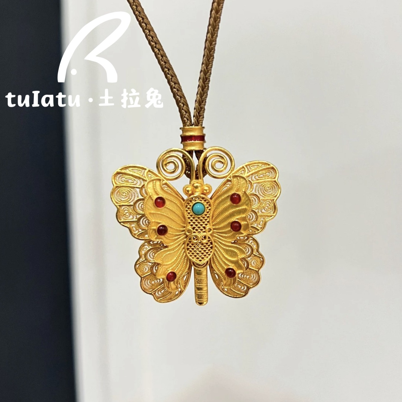 铜合金布艺项链 韦雪同款新中式国风镂空花丝蝴蝶项链吊坠锁骨女