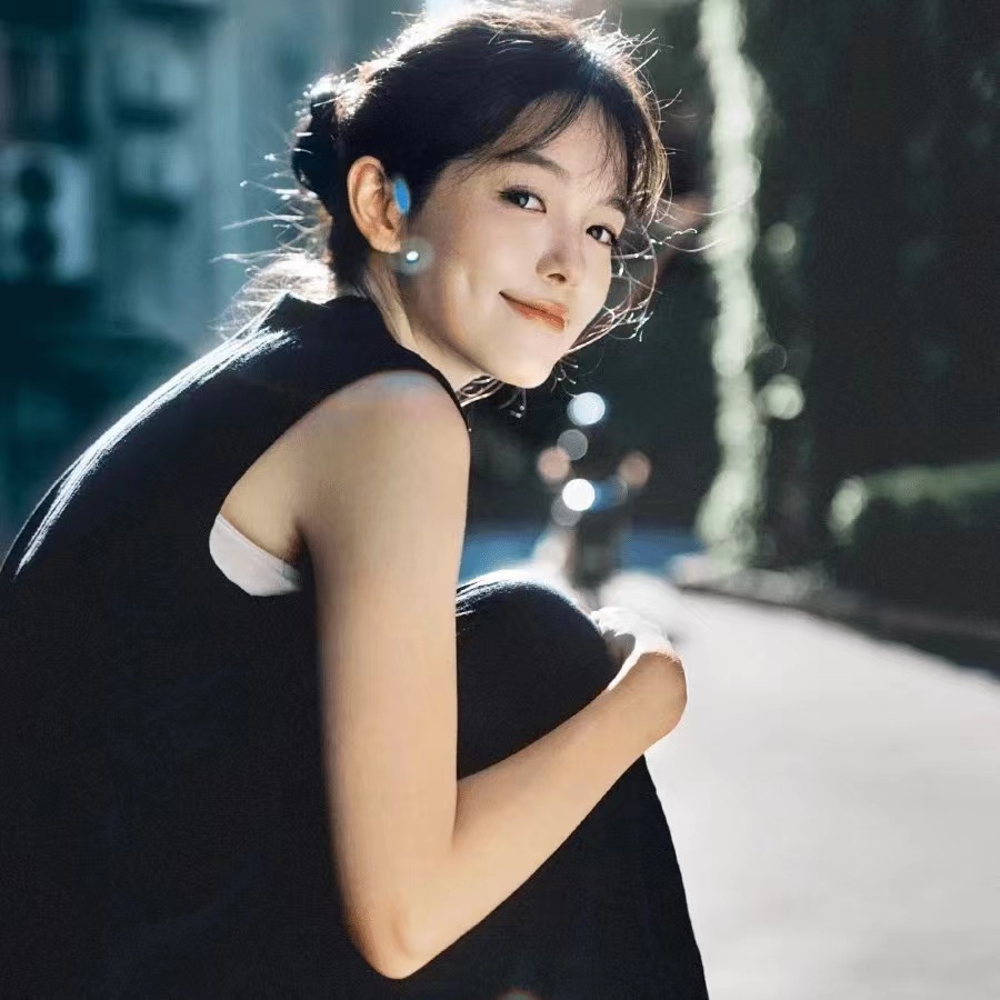 蝴蝶女装清仓女装拍单链接气质显瘦优雅名媛