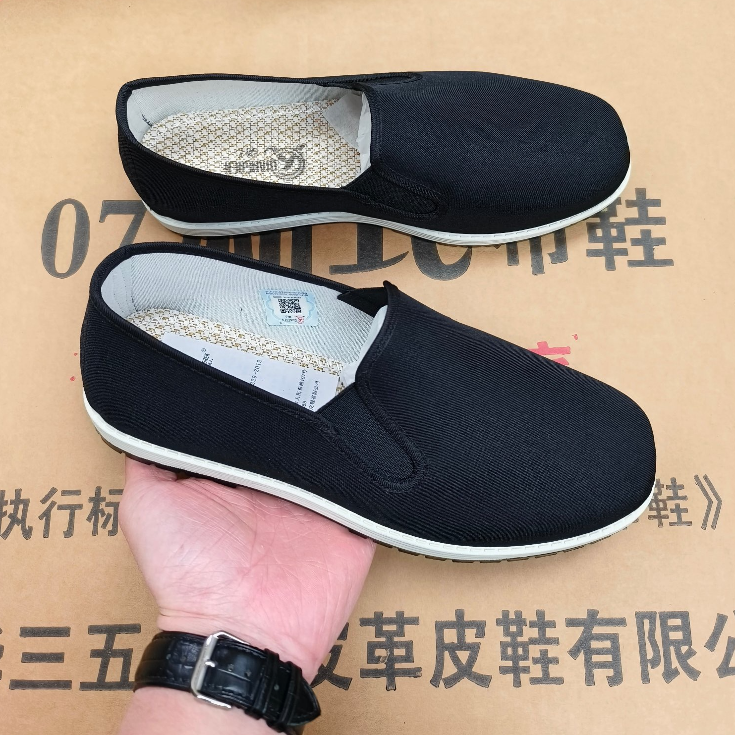 新款布鞋舒适透气