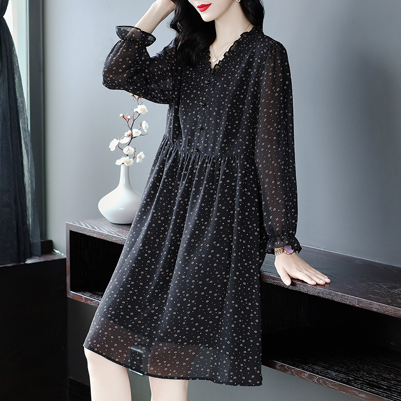 V领雪纺连衣裙mm长袖217220