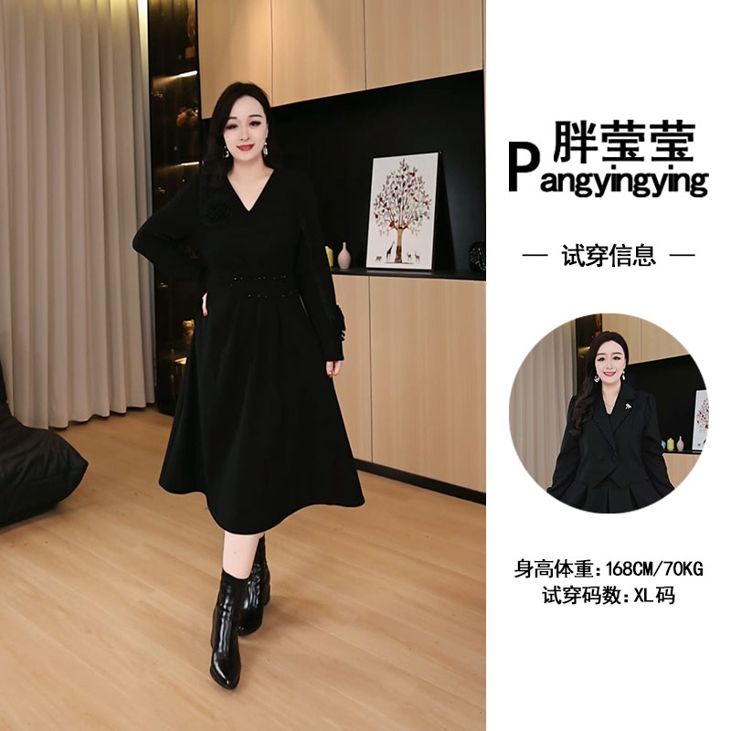 胖依依大码女装冬季连衣裙241519