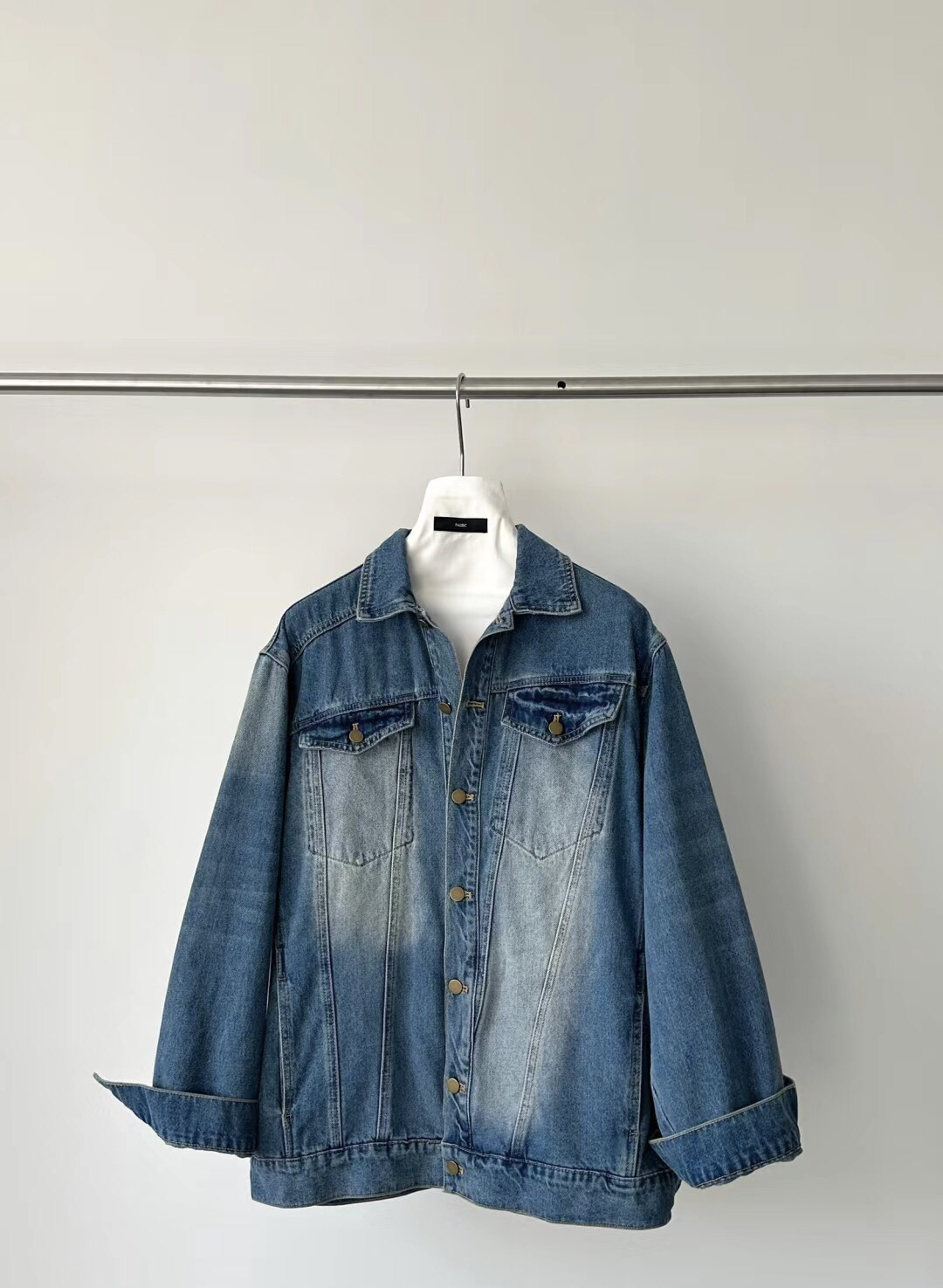 【7.9-14.9】直播专用链接短款渐变潮流女装个性时尚百搭韩版休闲