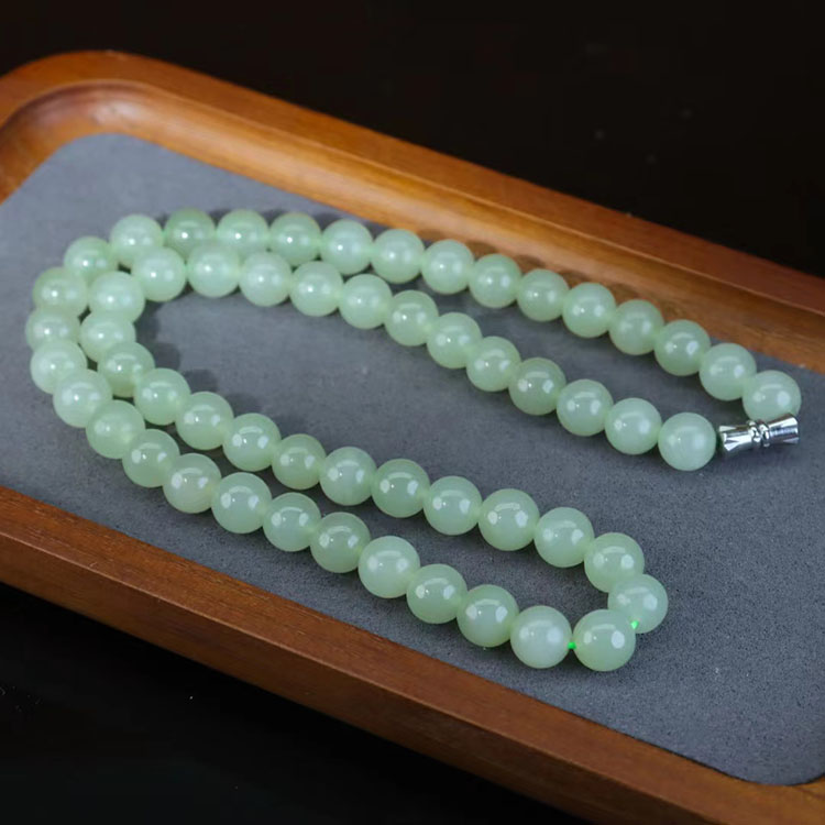 天然和田玉冰晴水项链8毫米妈妈链女士配饰冰透玉石挂件送妈妈礼