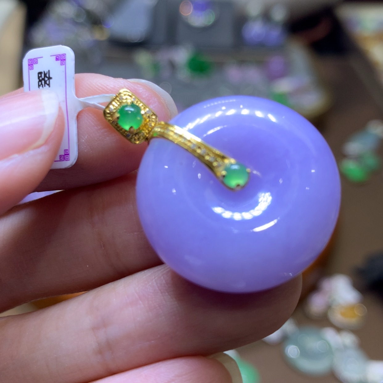 【闪购商品】翡翠颈饰18K金镶嵌阿*、