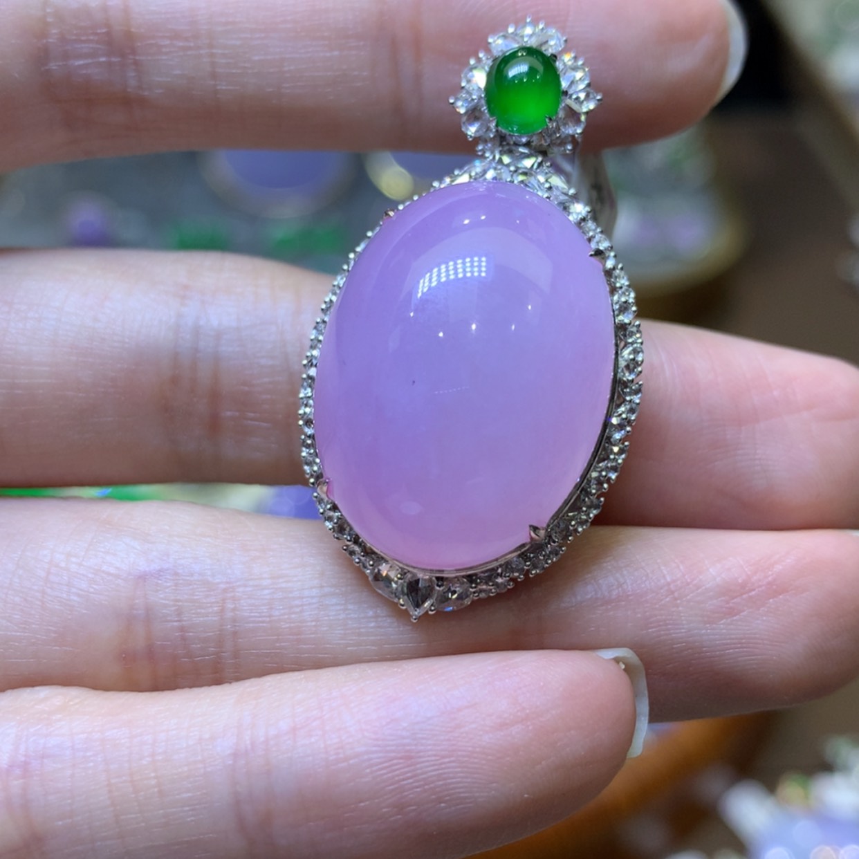 【闪购商品】翡翠颈饰18K金镶嵌紫**晶