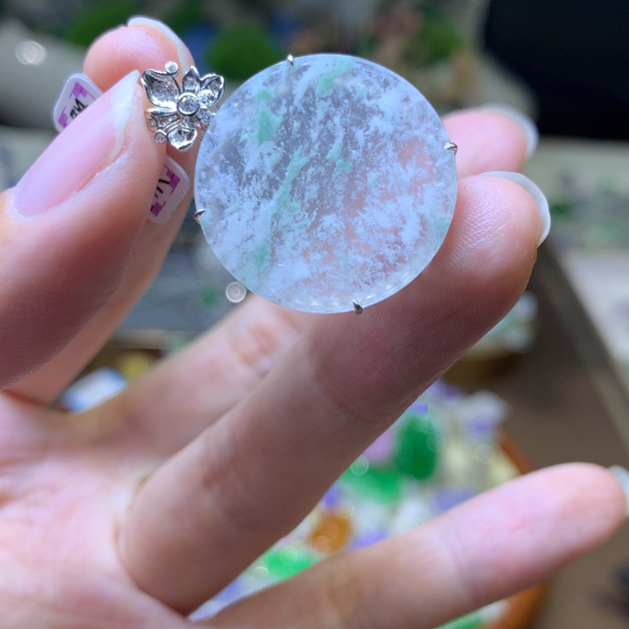 【闪购商品】翡翠颈饰18K金镶嵌