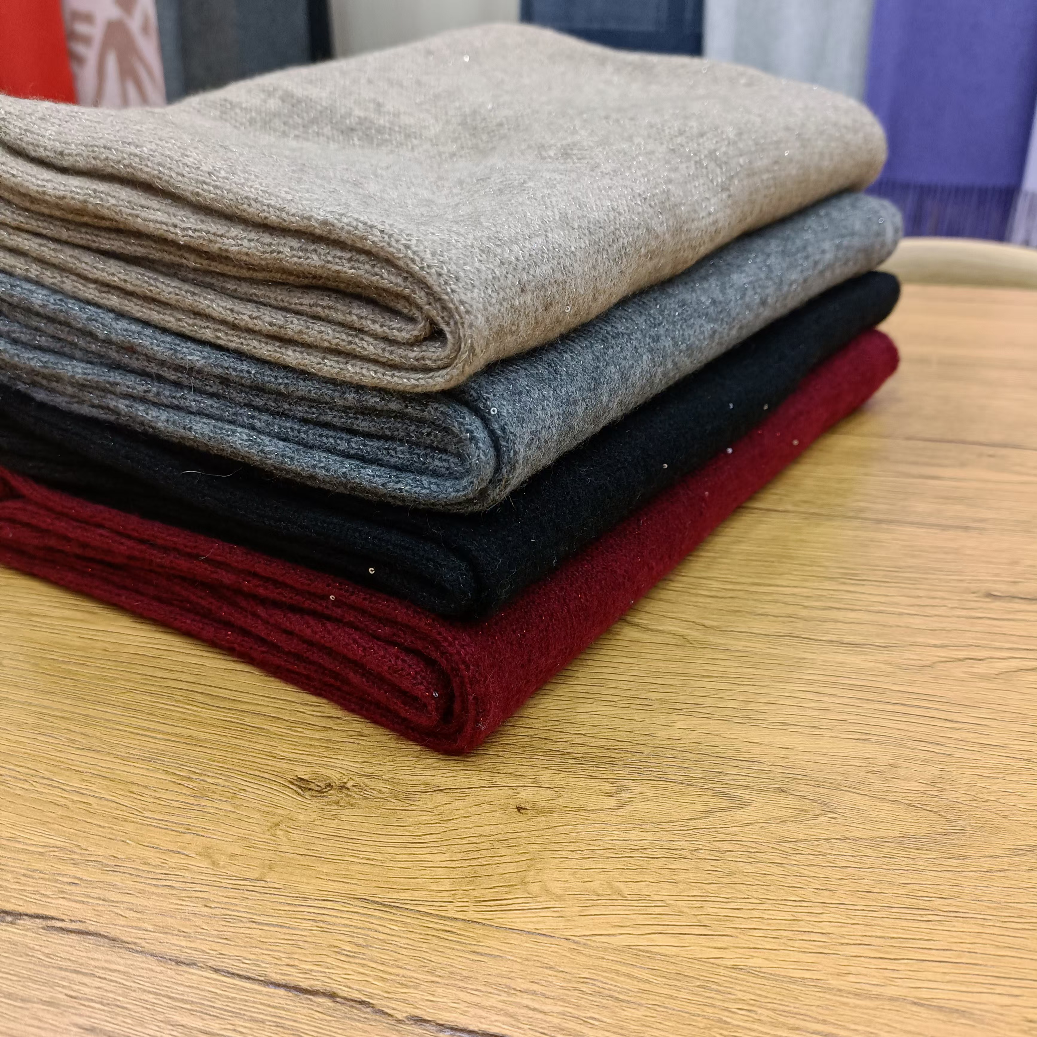 纯羊绒亮片针织披肩围脖