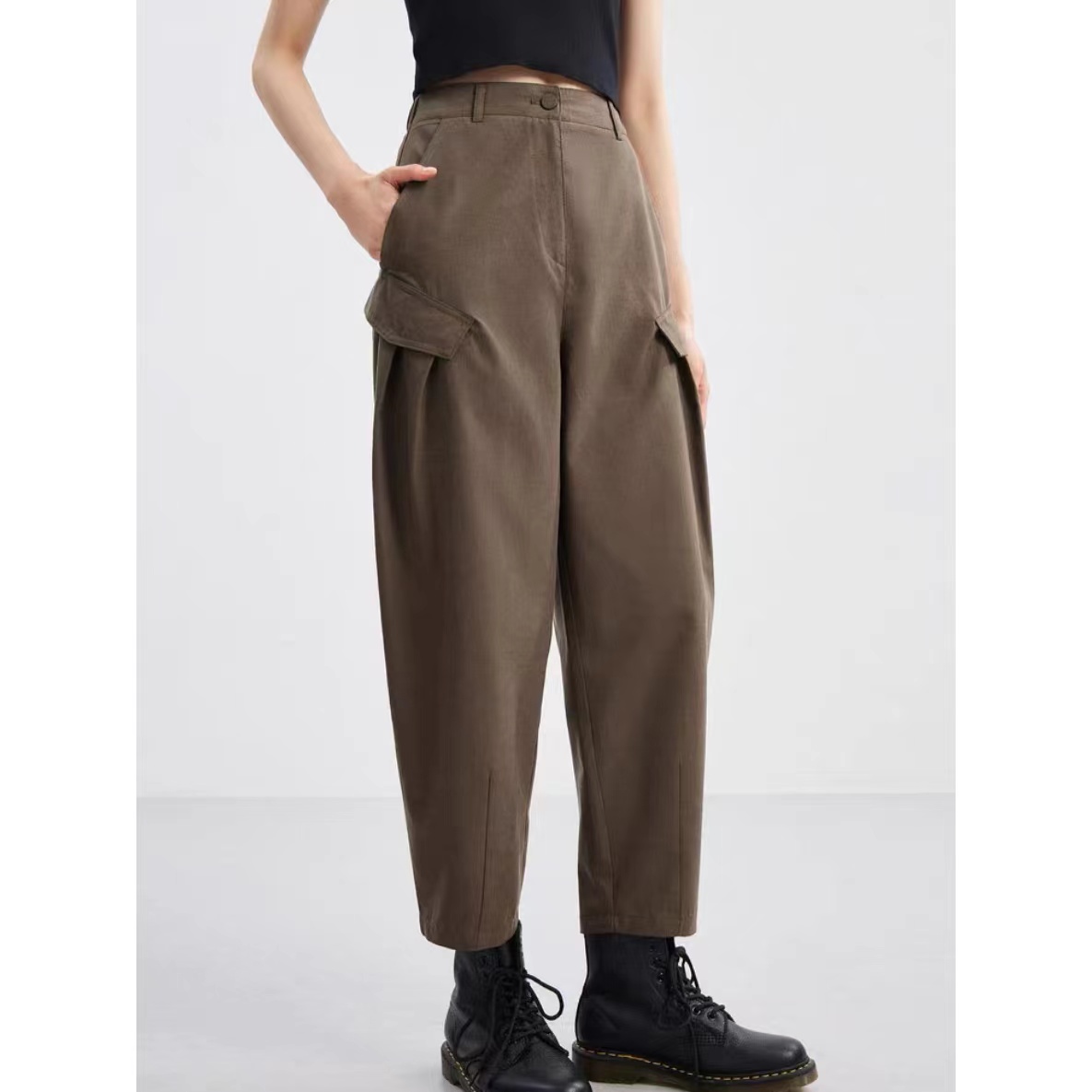 N1006L    休闲宽松斜袋盖假口袋工装萝卜裤 （卡码拍大）